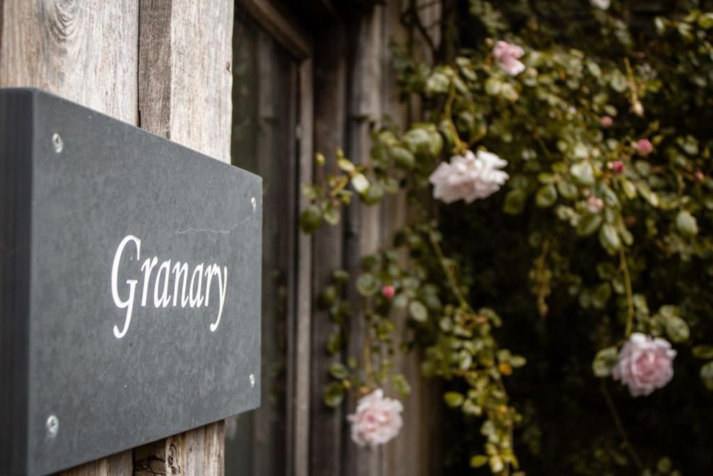 The Granary Apartment Barbrook Ngoại thất bức ảnh